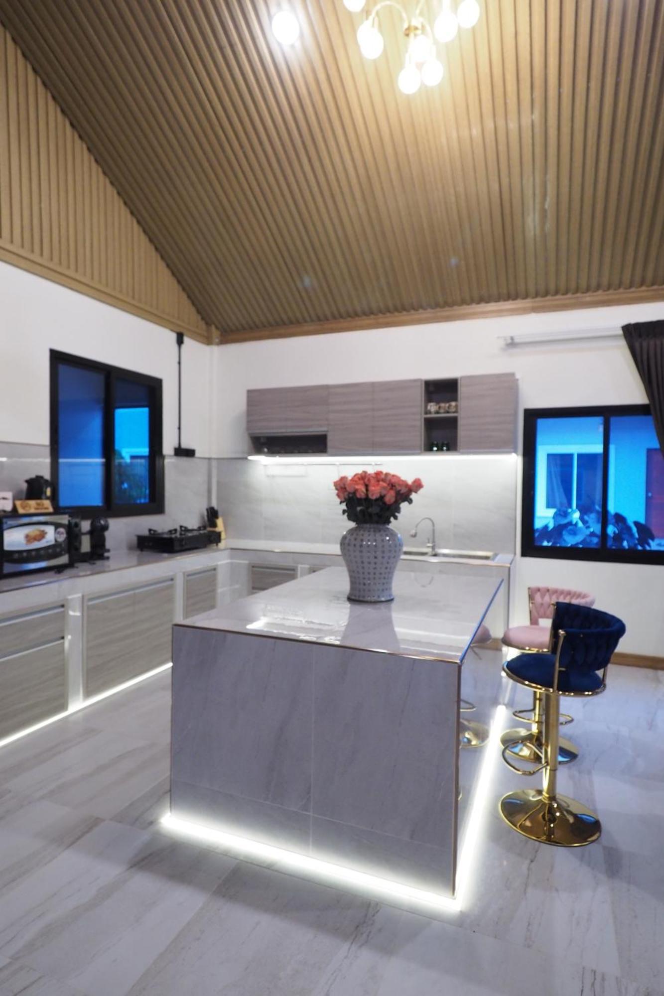 Villa Omloft Phuket Esterno foto