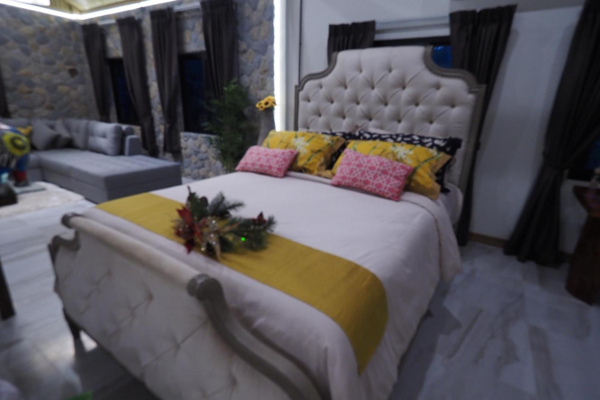 Villa Omloft Phuket Esterno foto